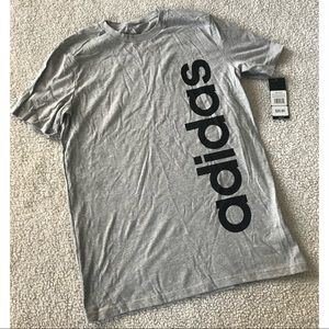 👁‍🗨 ADIDAS tshirt